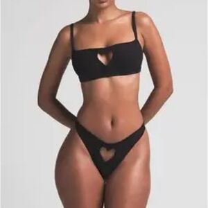 Black Skims Cotton Jersey Heart Scoop Cutout Bralette Thong Set Medium